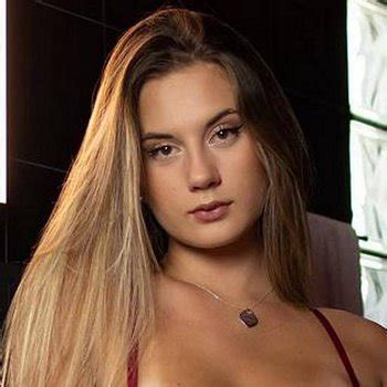 Aug 31, 2023 · New collections of Laura Sommaruga well-known as Laurasommaruga sex tape and nude leaked online onlyfans. Laura Sommaruga is a an instagram, tiktok and onlyfans creator influencer from Milan Italy. Laura Sommaruga is currently active which means she is still making videos and/or performing in live cam shows. 